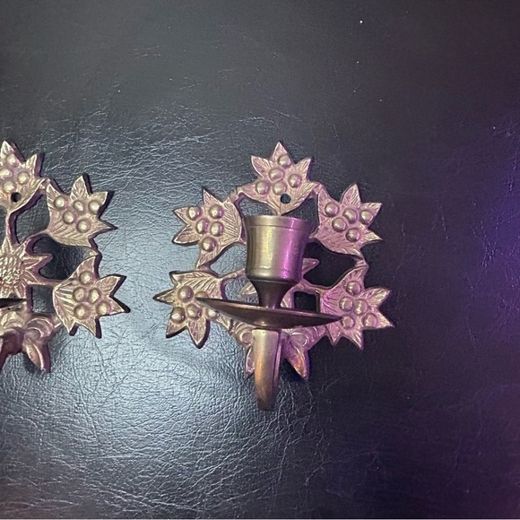 Vintage Floral Brass Wall Candle Holders pair - Picture 2 of 4